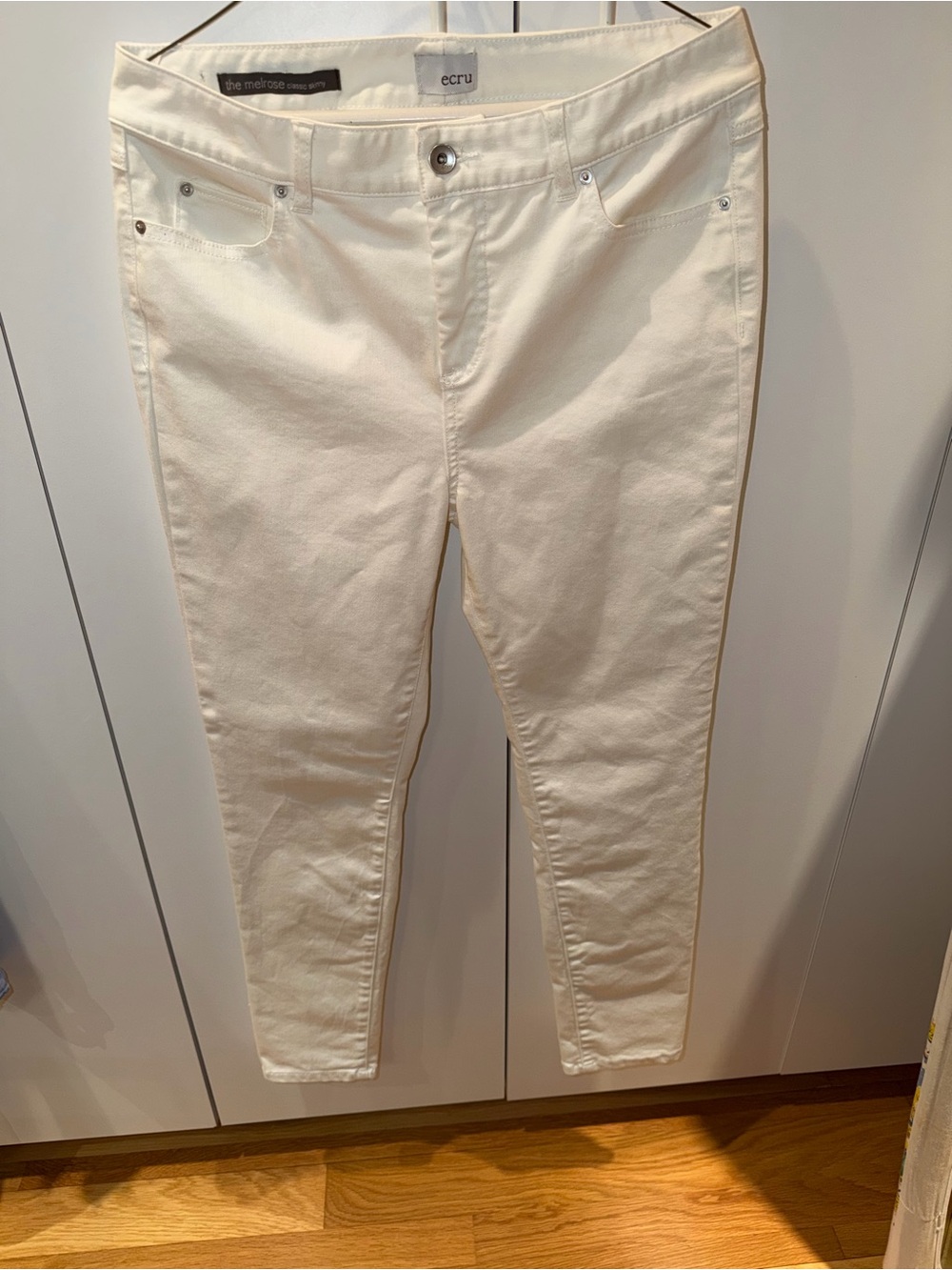 Ecru Brand Classic Skinny Mid-rise White Denim Jean - Never worn
